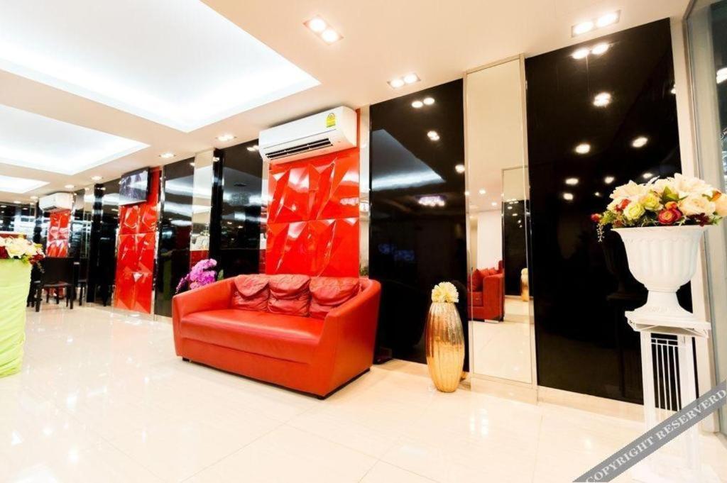 Euro Luxury Pavillion Pratunam Bangkok Bagian luar foto
